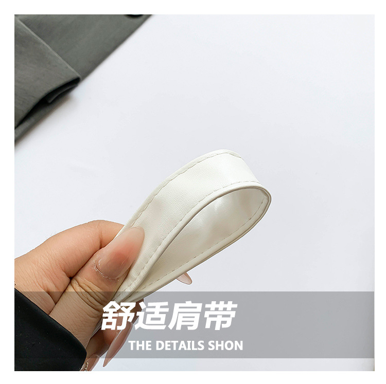 This is a trendy and fashionable single-shoulder crossbody bag with a simple bow design for women's 2024 autumn and winter collection Item Picture