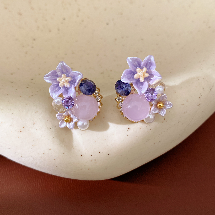 Agujas de plata, pernos de aretes de flores de resina de piedra de silicio, aretes de moda frescos y dulces, aretes de lujo ligero y de alta calidad.