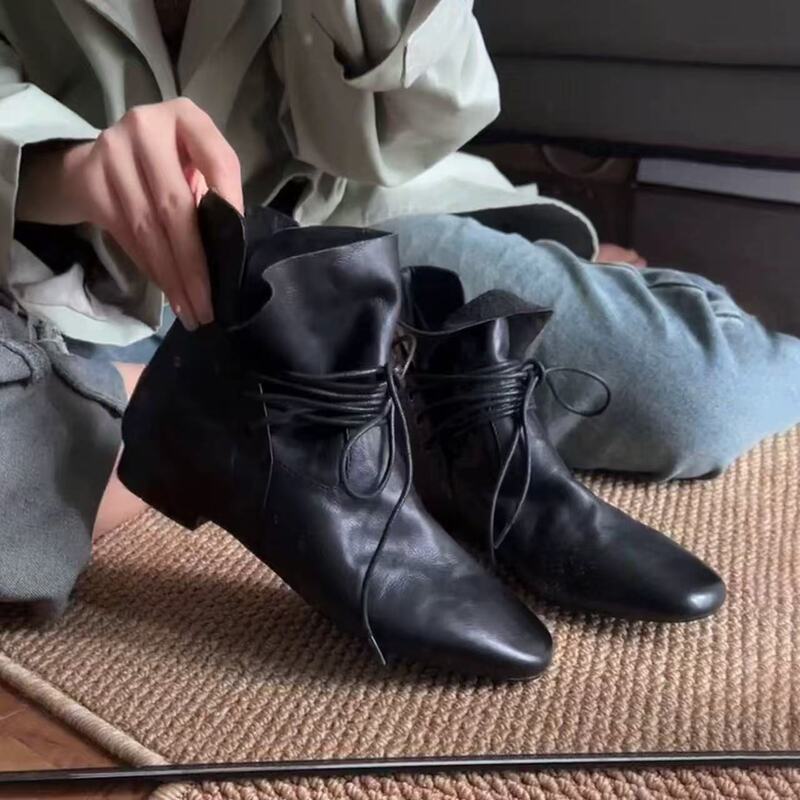 2025 Autumn and Winter Casual Flat Women's Boots with Internal Height Increase Versatile Low-Cut Lace-Up Sweet Cool Riding Boots