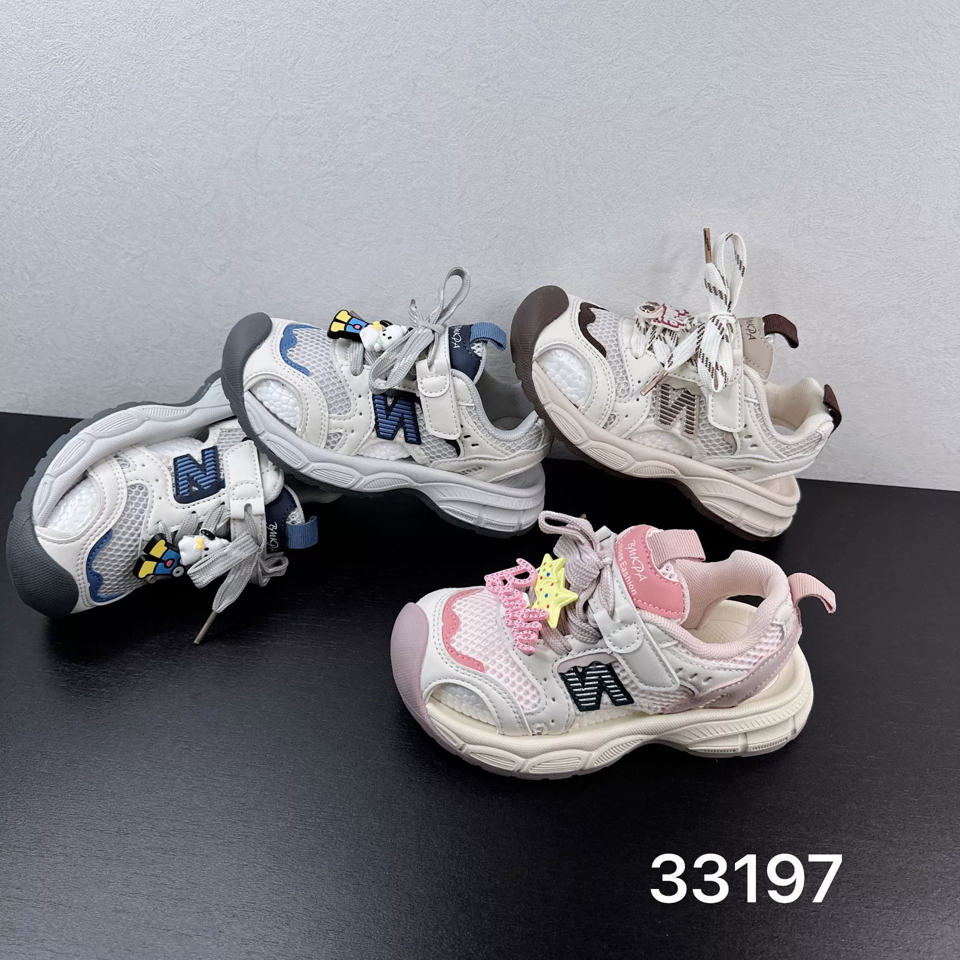 33197 Спортивные сандалии для девочек 2025 Летние новые кроссовки принцессы детские булочки красивые дикие пляжные сандалии