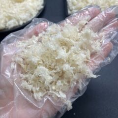 割れたツバメの巣、費用対効果の高い割れたツバメの巣、インドネシア産マレー産の新鮮な煮込み妊婦用栄養ツバメの巣、卸売雨季ツバメの巣