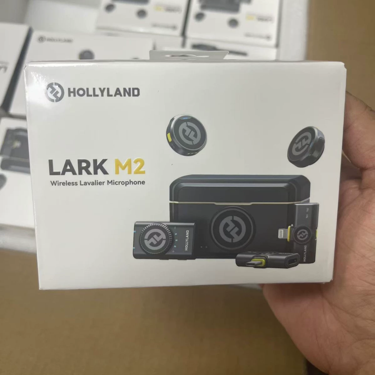 Беспроводной петличный микрофон Hollyland Lark M2, два передатчика, варианты USB/Lightning/TRS