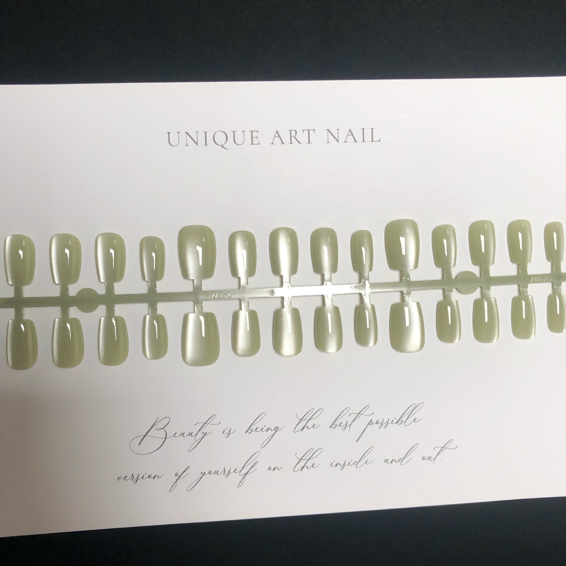 WY025 프루츠 그린 캣아이: 베어스트립 30개 [XS/S/M]