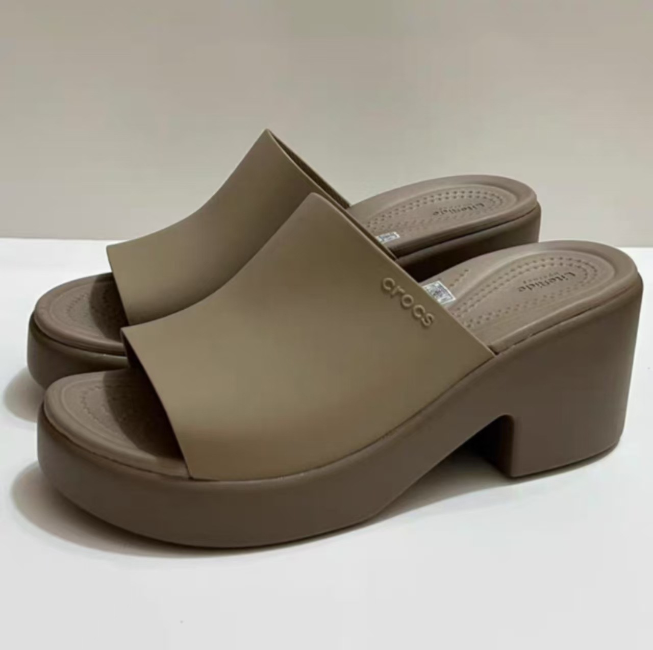 Coffee slippers platform