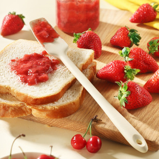 All-in-one jam spoon long strip silicone spatula bread spatula butter cake cream scraping mixing knife in stock