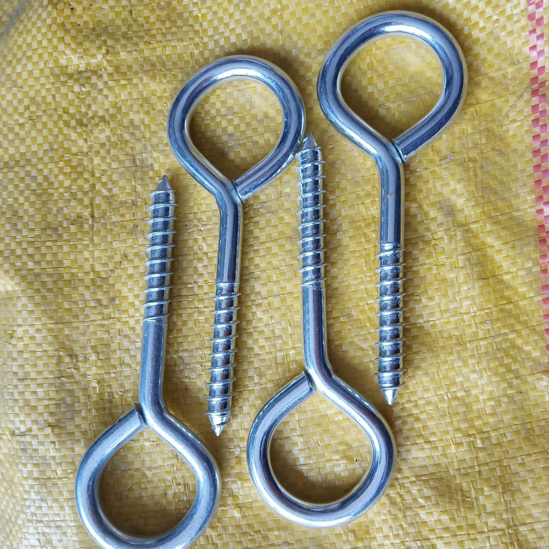 现货羊眼灯钩 镀锌羊眼自攻螺钉 吊环自攻螺钉