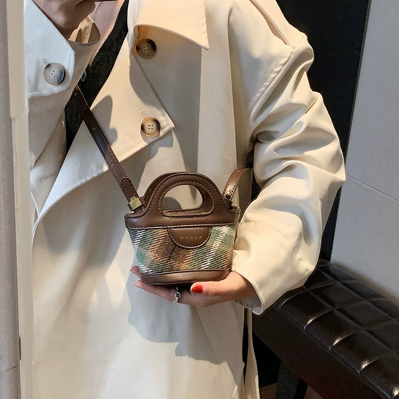 Brand children's small cloth, handheld basket, shoulder bag, internet celebrity, Korean style, South Korea
