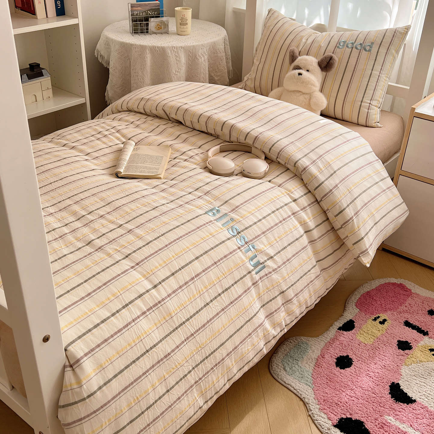 Al comienzo de la temporada escolar, dormitorio de estudiantes universitarios, algodón lavado, alojamiento de tres piezas, dormitorio individual, kit de dormitorio, sábanas, funda de edredón