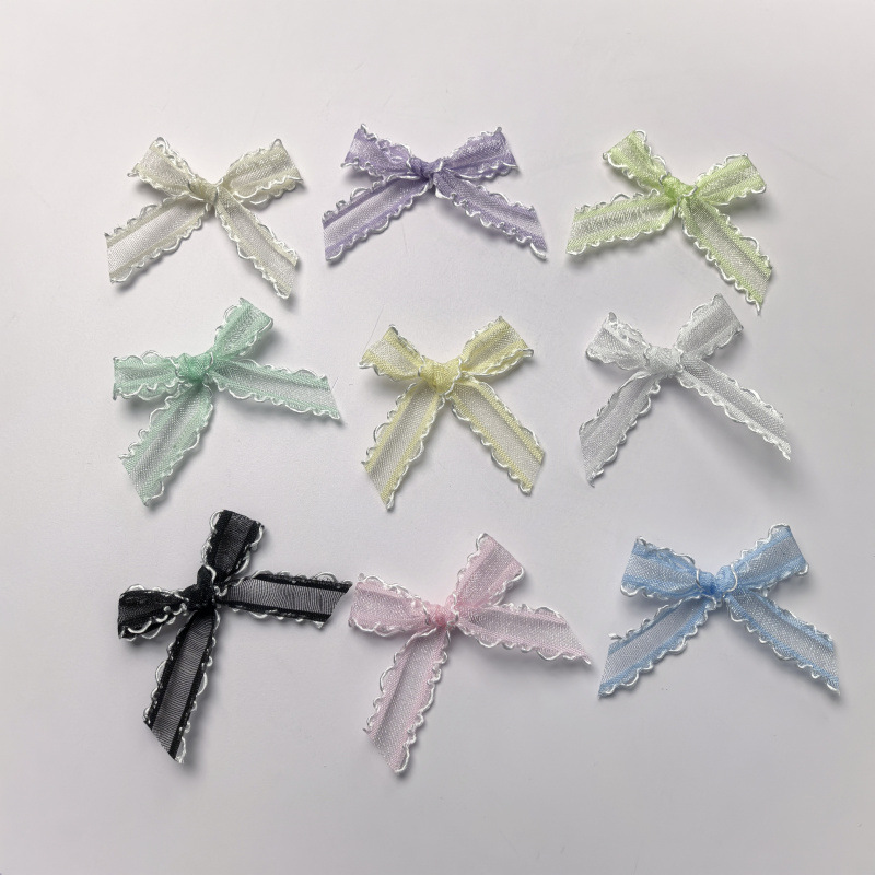 Wavy hair band with bow