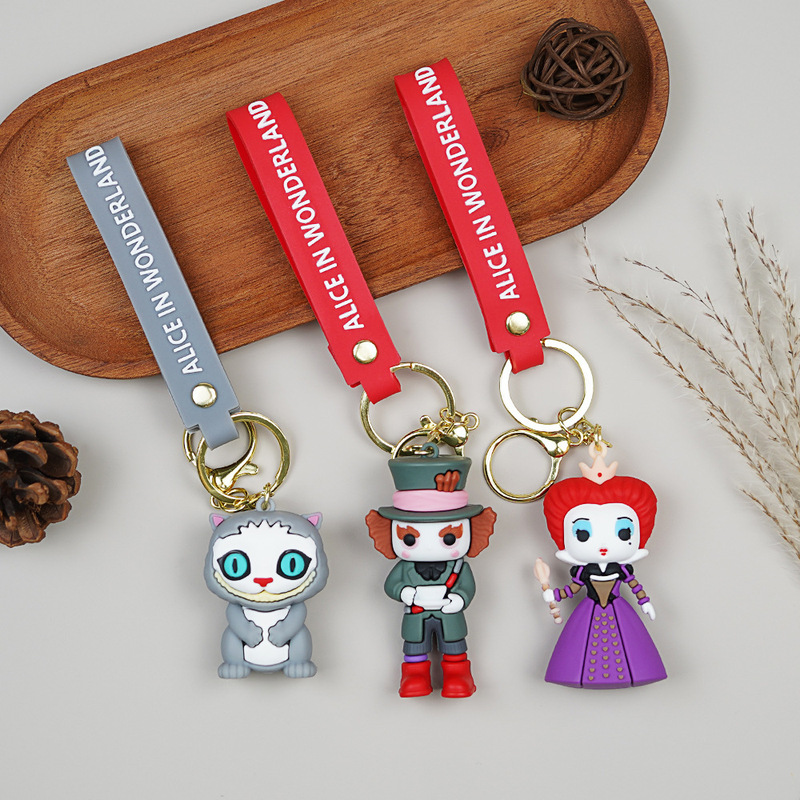 Creative Alice in Wonderland Keychain Cartoon Alice Mad Hat Red Queen Bag Pendant Wholesale