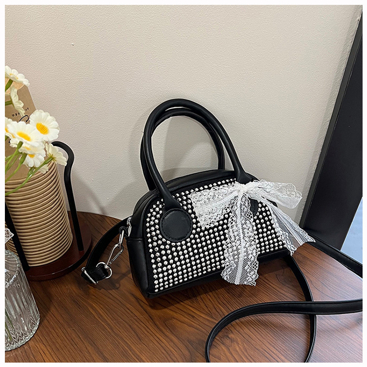 178g Weight Polyester Lining Material Sewing Thread Fashion Element Zipper Closure Type Single Shoulder Strap Strap Type Saddle Bag Bags Type Casual Occasion Pu Leather Material Bow Knot Pattern All Seasons Season Women's Gender Streetwear Style Square Shape Women's Pu Leather Bow Knot Streetwear Sewing Thread Square Zipper Saddle Bag 12