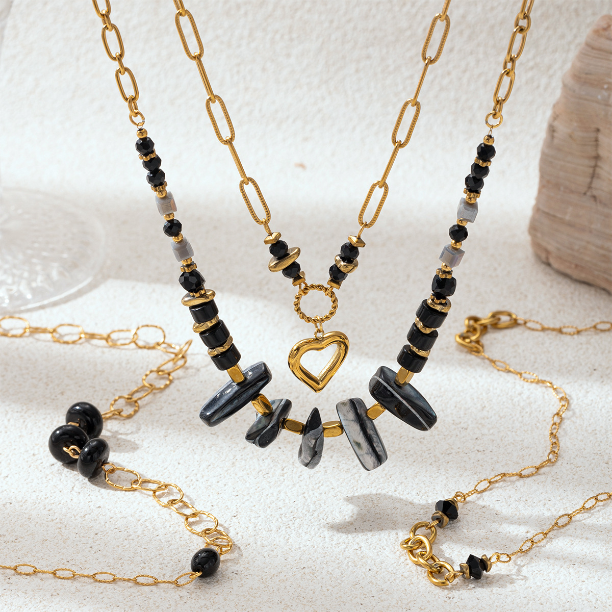 Collar de acero inoxidable TENA Europa y América de lujo ligero nicho colgante de piedra natural colgante de cuentas de titanio no se desvanece joyería collar