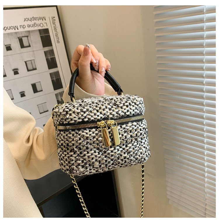 2023 borsa a tracolla scozzese semplice a tracolla in lana intrecciata di nuovo stile, piccola borsa quadrata per donna_voghion.com