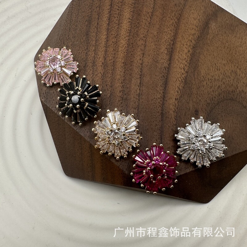 Super Flash Three-Dimensional Micro-inlaid Zircon Buttons Luxury Women's Coat Cheongsam Sweater Cardigan Copper Plated Clothing Crystal Buckle
