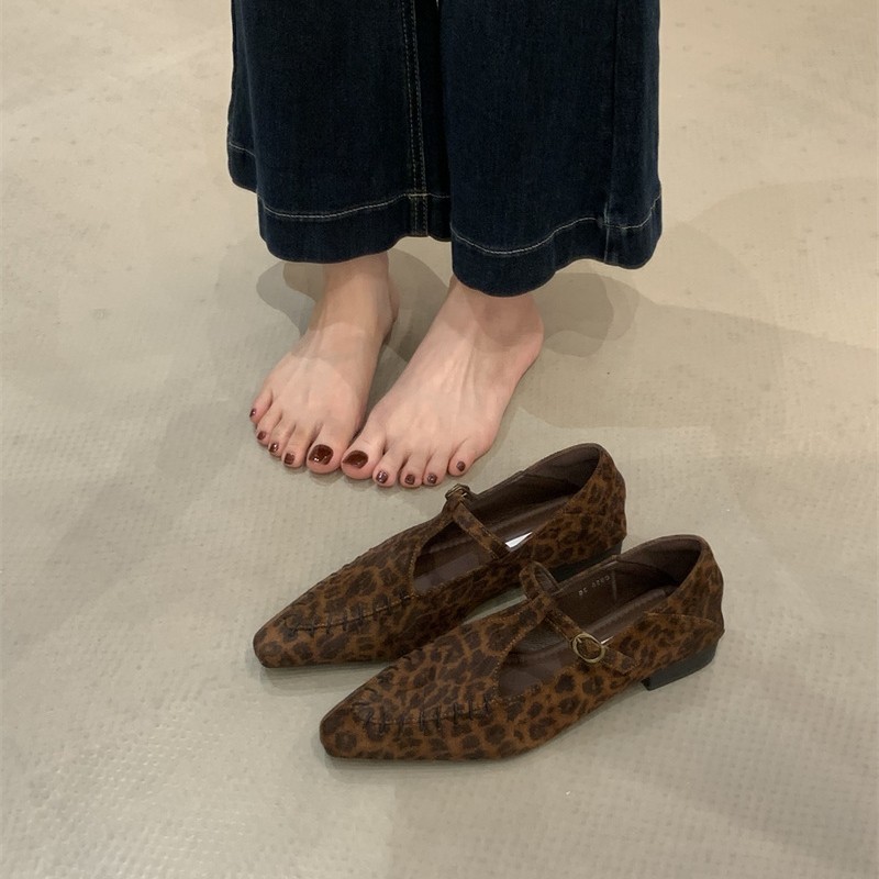 法式复古尖头绒面玛丽珍单鞋女鞋子2025新款春秋浅口平底鞋配裙子|undefined