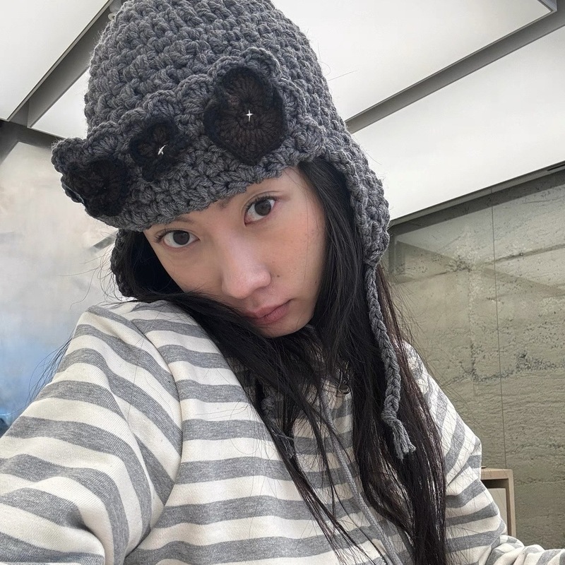 韩国博主同款秋冬小众花朵翻边毛线帽护耳保暖针织飞行帽女雷锋帽|undefined