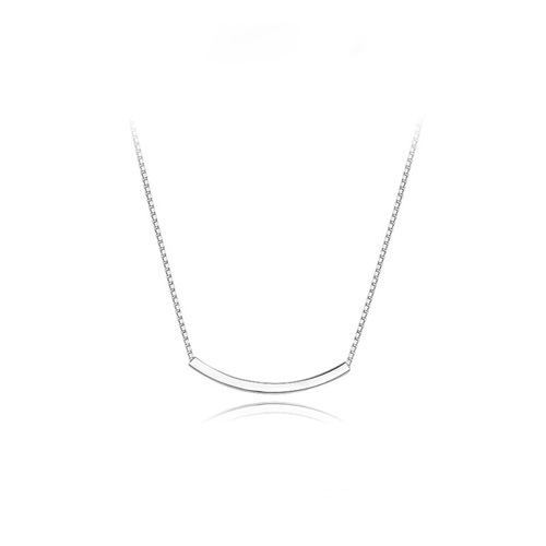 Korean Minimalist Smiling Necklace for Women, Uniquely Versatile Design, Curved Smiling Lockchain, Blogger's Style, Trendy