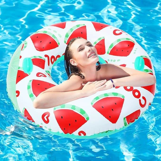 Завод специализируется на производстве надувных кругов для плавания, ПВХ надувных кругов в форме фруктов (арбуз, лимон), а также товаров для плавания в бассейне.