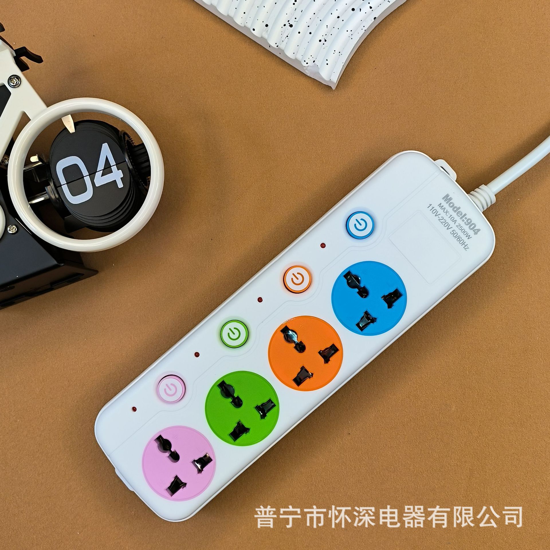 904#智能创意多功能插座 一位孔一个开关带指示灯 袋子装 插排