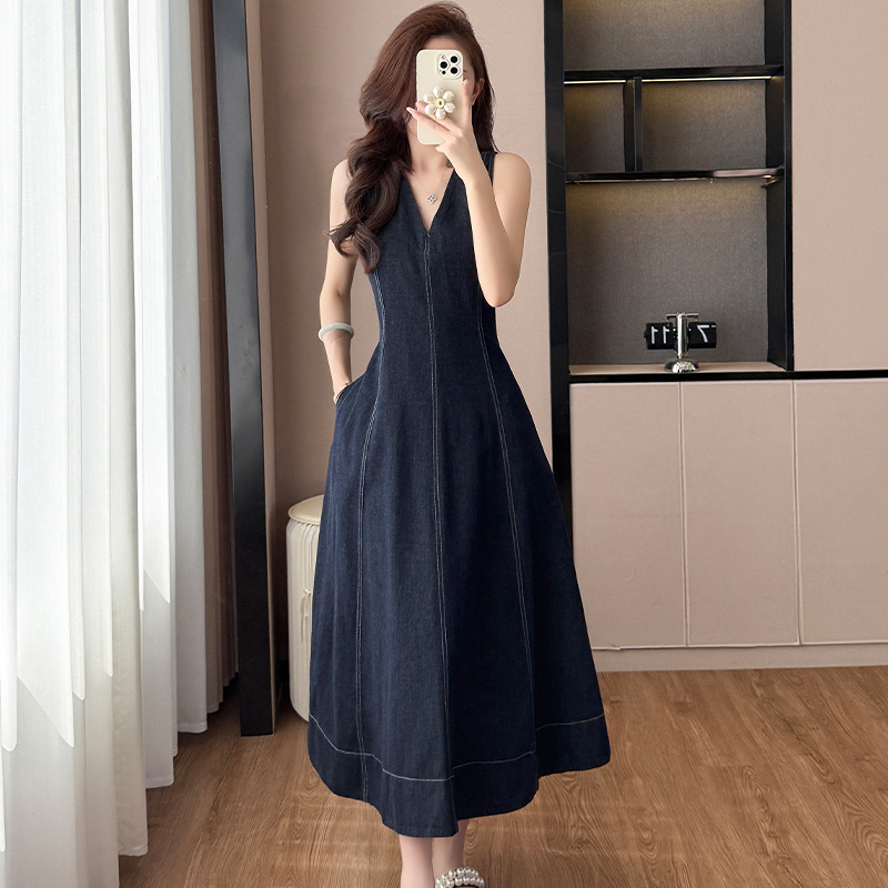 New Slimming Mid-Length Washed Soft Denim High-End Dress New Slimming Mid-Length Washed Soft Denim High-End Dress