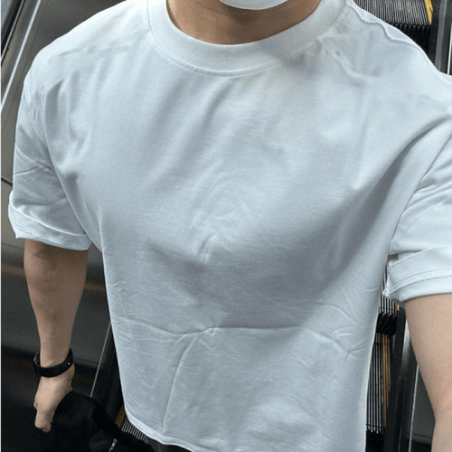 Cotton Heavyweight T-shirt for Men and Women - Summer Striped, Elegant and Simple, Unbranded, Trendy and Relaxed, Instagram Style Popularity