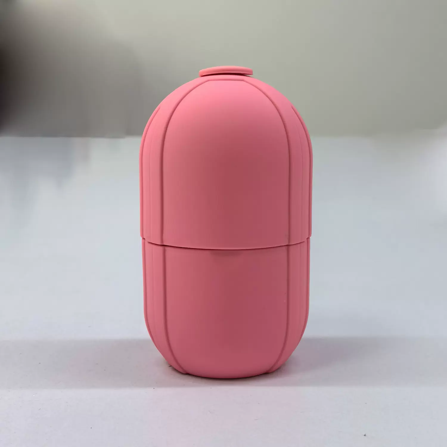 美妆按摩冰块敷脸冰格冷热冰敷冰模ice face滚轮硅胶敷脸冰模面部