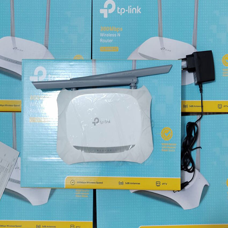 TP-LINK无线路由器300M穿墙王光纤wifi高速841英文版美规欧规电源
