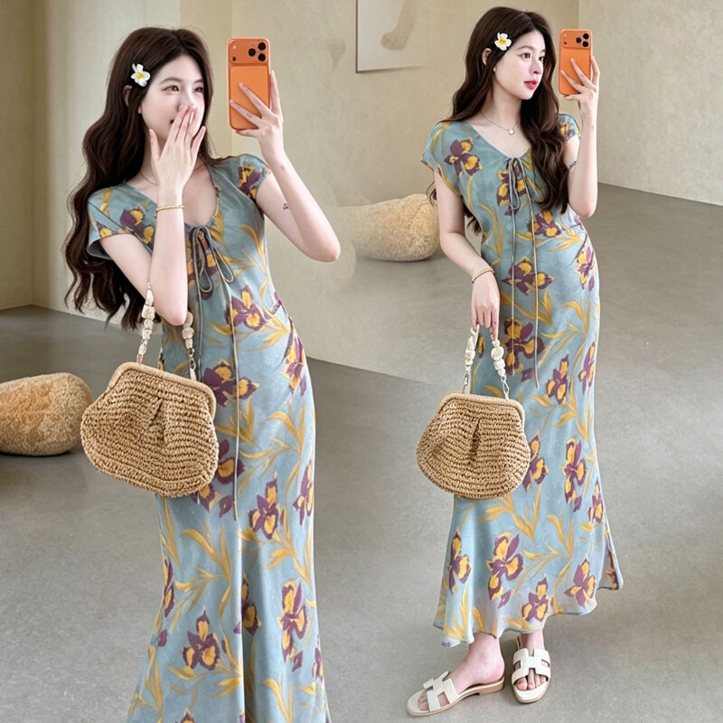 Retro Iris Flower Print Lace-Up Dress for Women, Summer Resort Style, Elegant Pleated Waist-Cinching Floral Maternity Long Dress