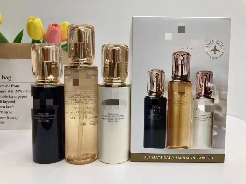 日本CP长管隔离霜37ml肌肤钻光水乳三件套洗面奶4D精雕眼霜15ml|undefined