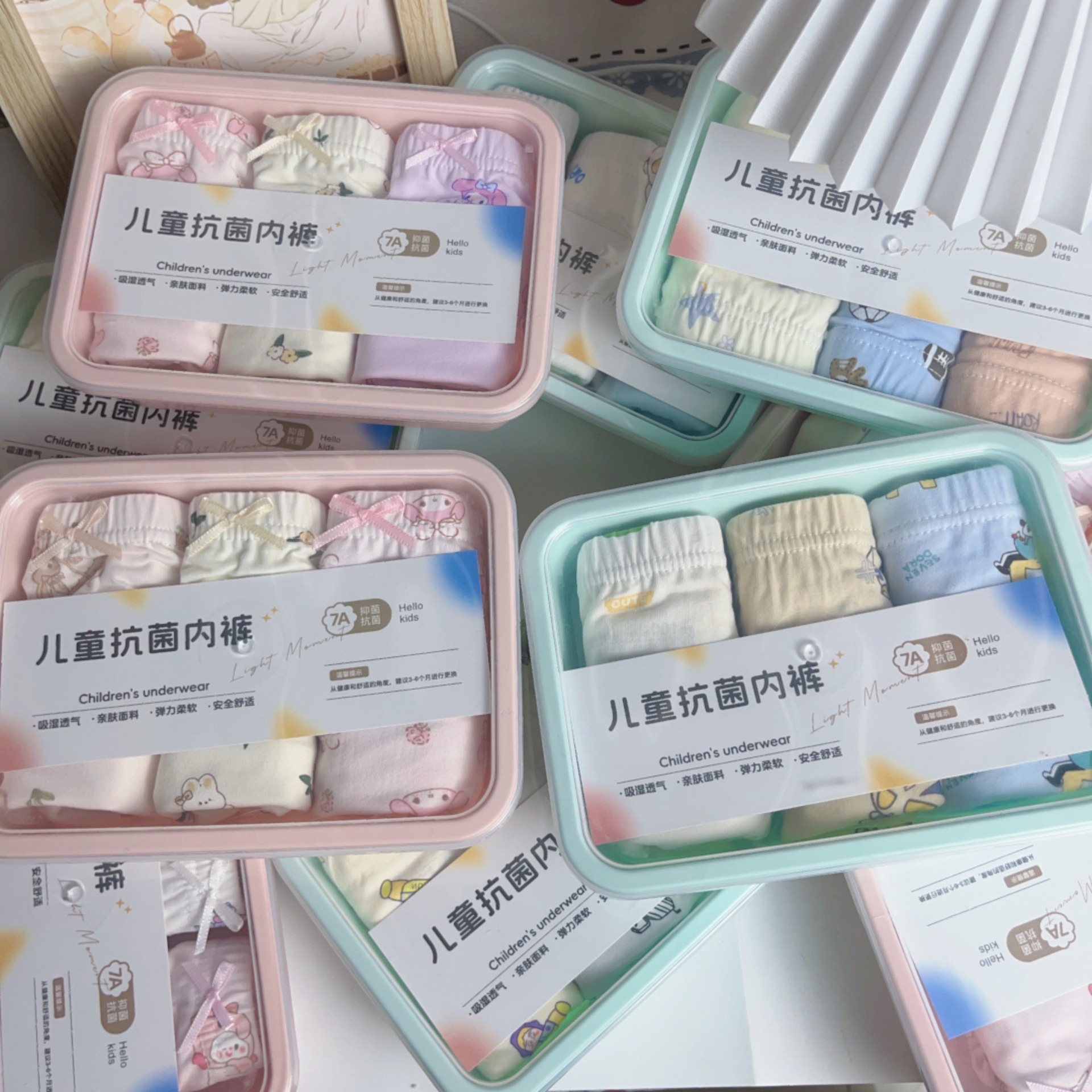 Children's Pure Cotton Underwear, Four-Season Style, Seamless, Boys' and Girls' Boxer Briefs, Wholesale for Babies and Young Children, Seamless Craftsmanship