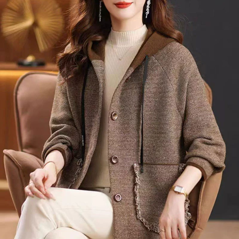 Осенняя одежда для мам 2025: новое стильное пальто для женщин среднего и старшего возраста, осеннее пальто из искусственной шерсти, новый элегантный топ.