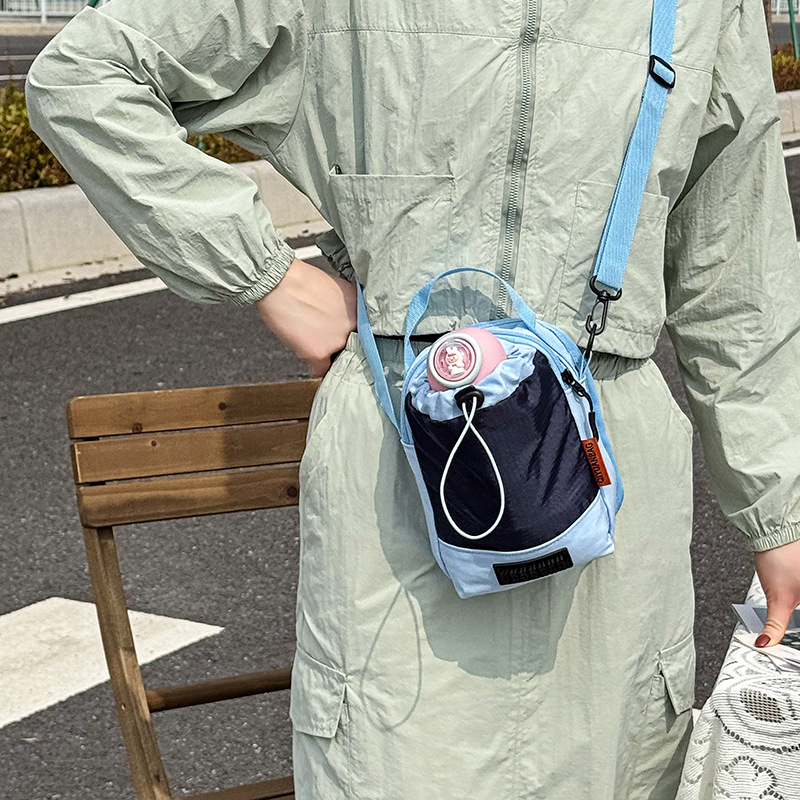 Bolso de taza de agua de dopamina de salida de primavera de estilo japonés Bolso de herramientas pequeño y ligero Viajes entre padres e hijos Deportes al aire libre Bolso para niños