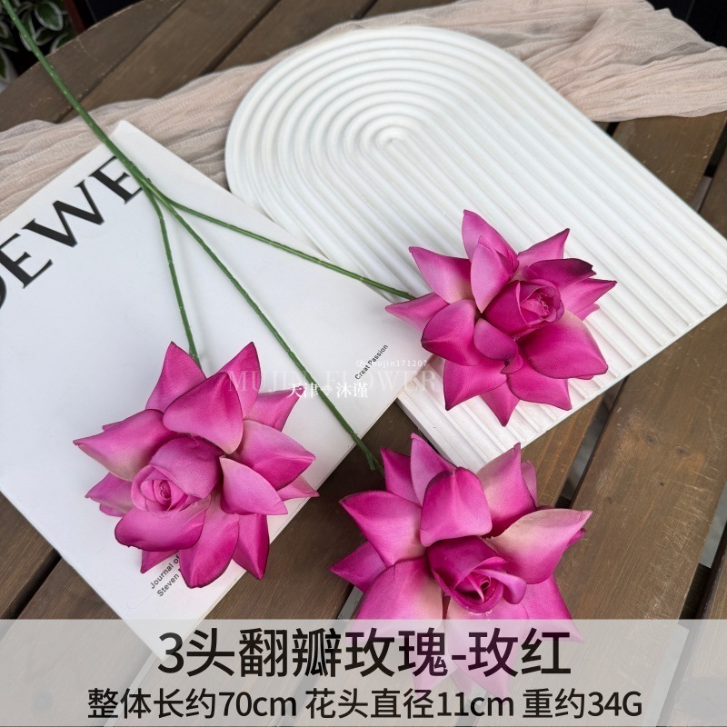Hoa hồng 3 cánh