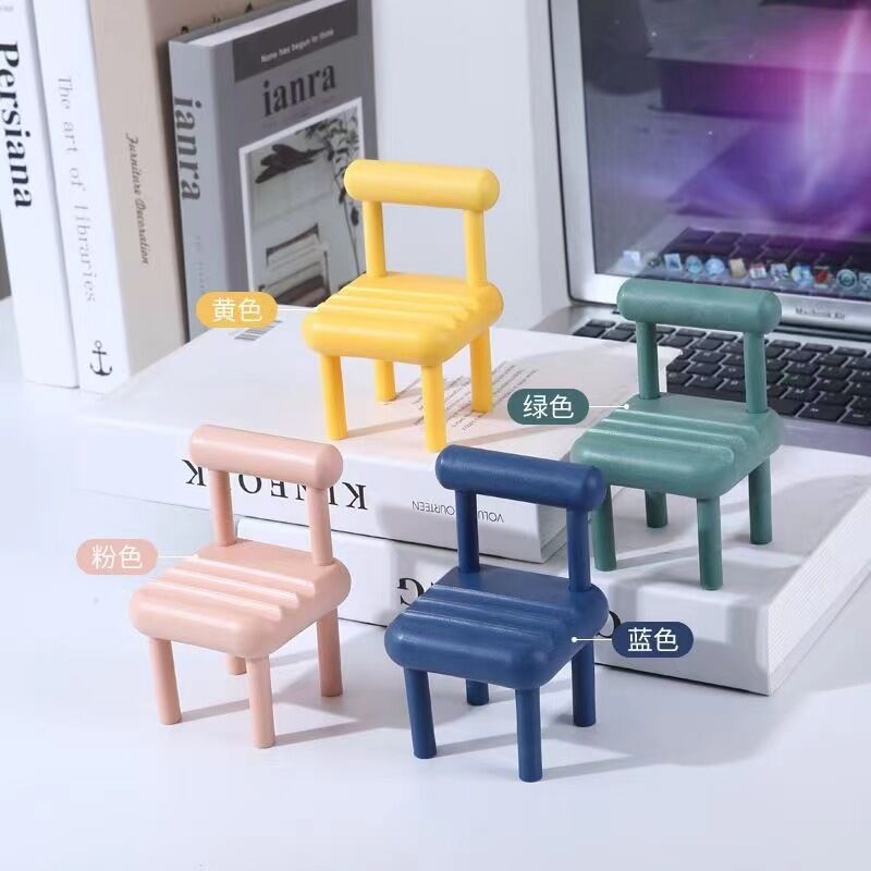 Plastic small phone holder