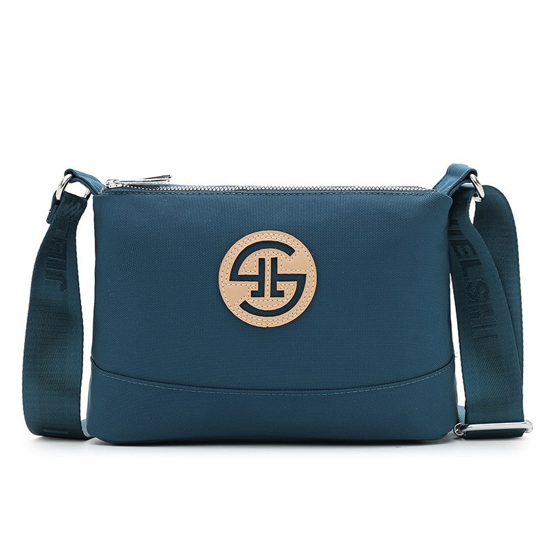 Large Capacity Women's Shoulder Bag, Lightweight Water-Repellent Nylon Tote, Trendy Outdoor Commuter Crossbody Bag - Thumbnail 5