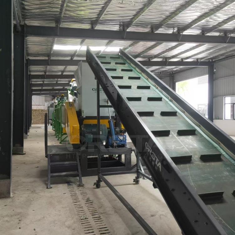 供应乌兰察布PE洗发水瓶处理机，日杂料牛奶瓶破碎清洗设备