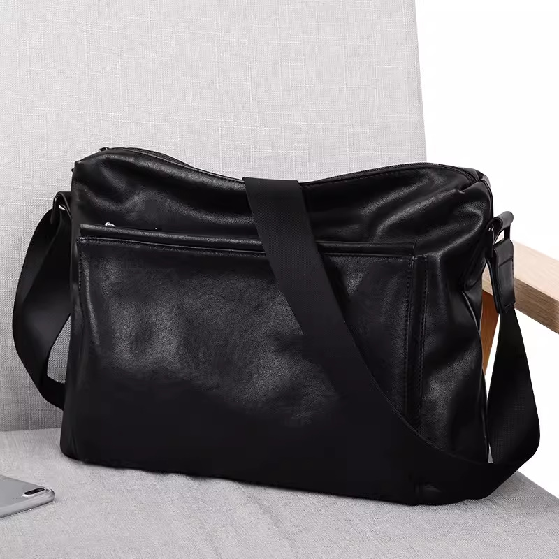 Cross-border wholesale genuine leather bags, backpacks, crossbody bags, men's bags, large shoulder bags, commuter crossbody casual messenger cowhide bags