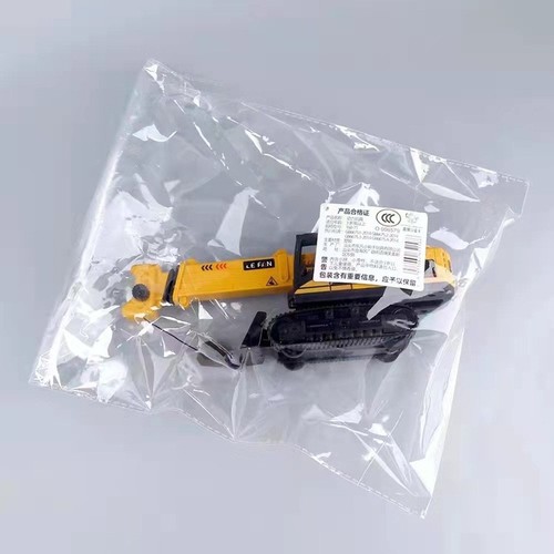 Internet celebrity large retractable construction engineering truck crane crane boy birthday cake baking decoration ornaments