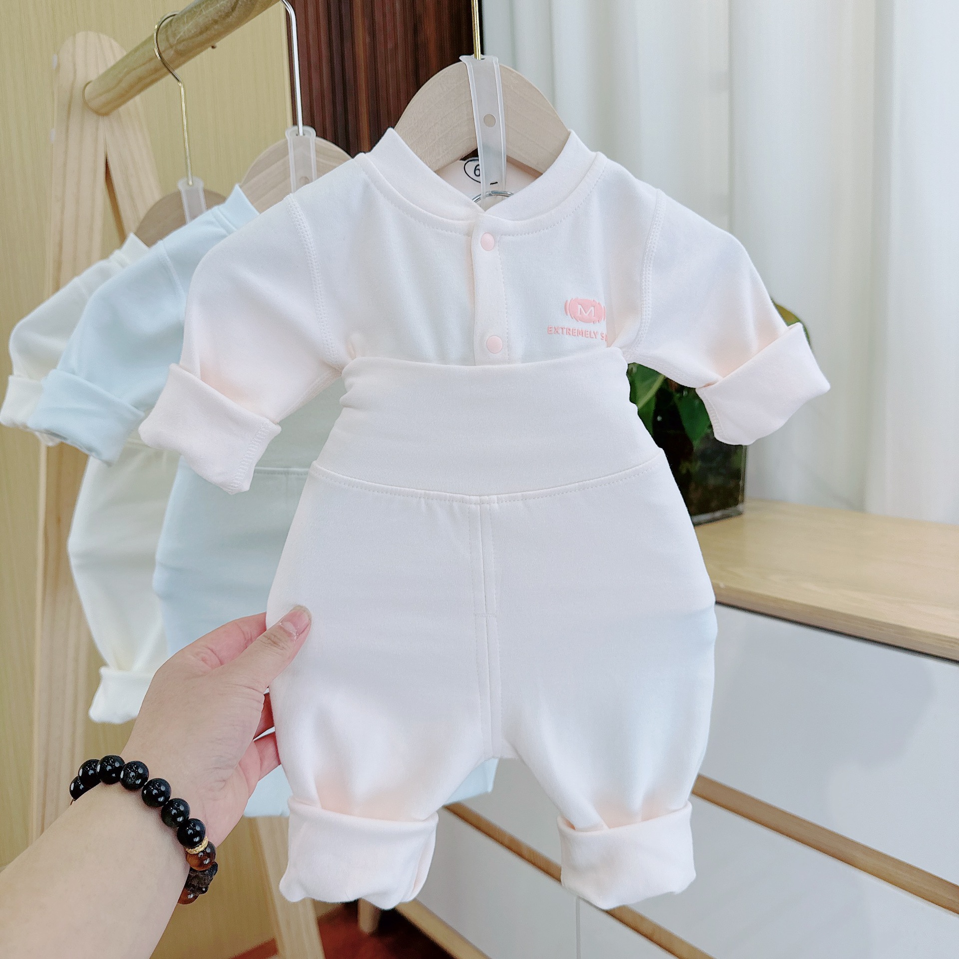 Baby Spring High-Waisted Cardigan Autumn Suit Set - Skin-Friendly, Soft, and Comfortable