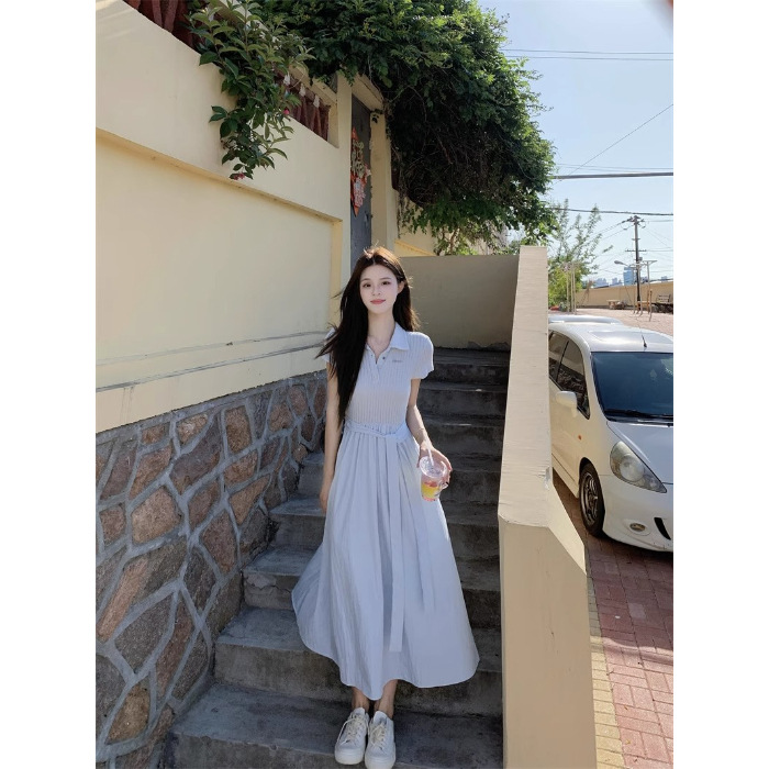 하늘색