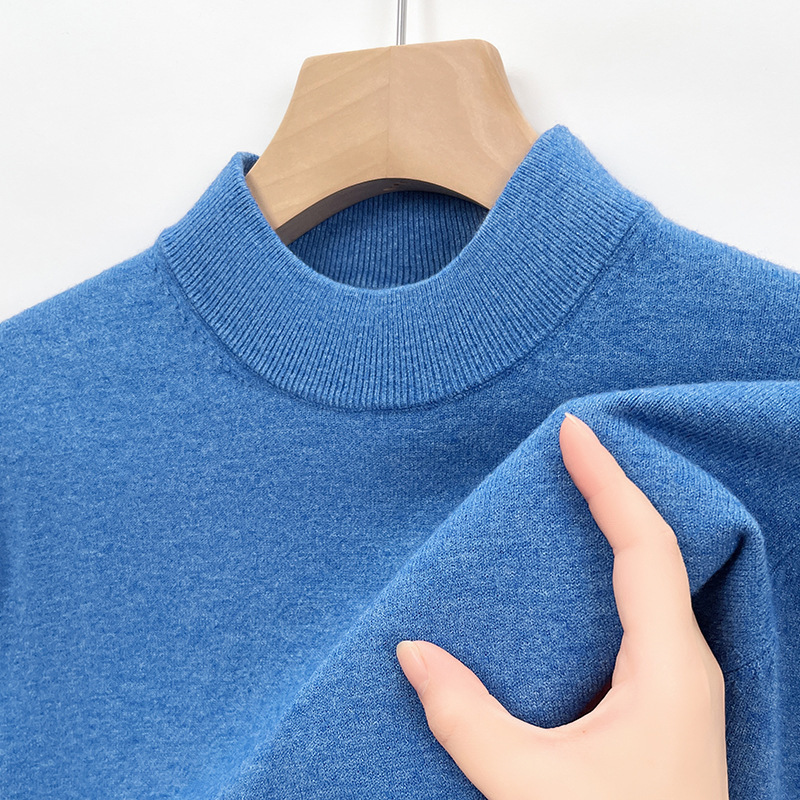 冬の新商品の男性式の半高襟のウールのセーターは厚くて暖かい長袖のニットの服の軽い豪華な紳士服の純色のセーターの男性を厚くします。|undefined