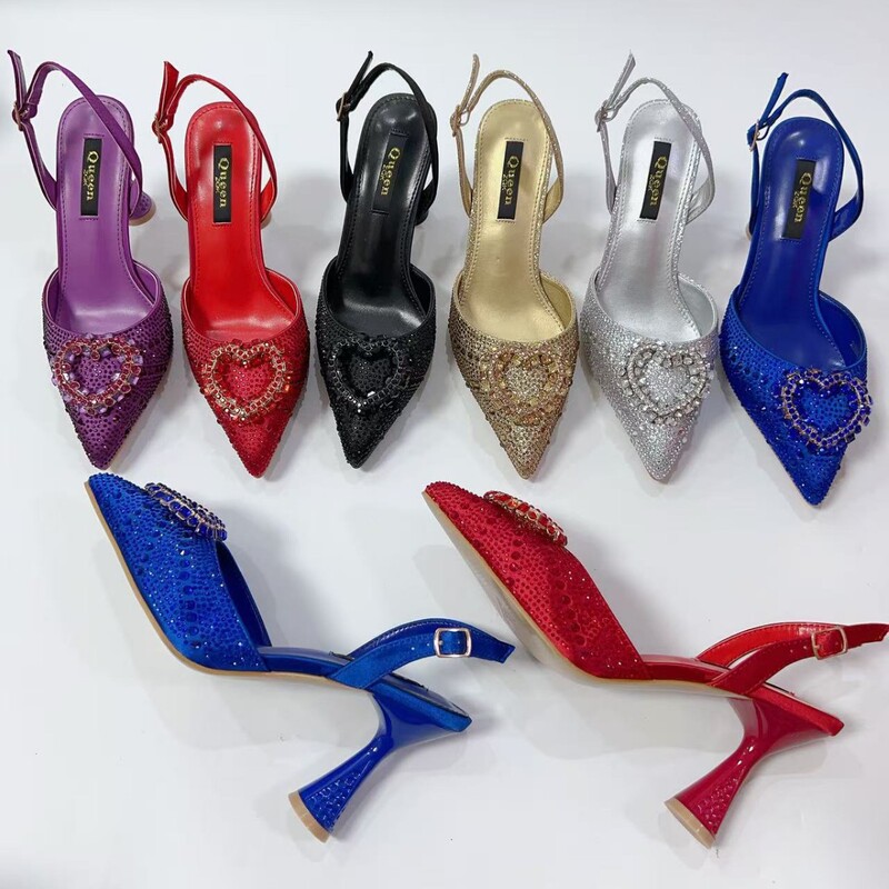 2026 Women's High Heels Evening Bag Set Pointed Toe High Heel Sandals Heart-Shaped Diamond-Embellished Party Fashion