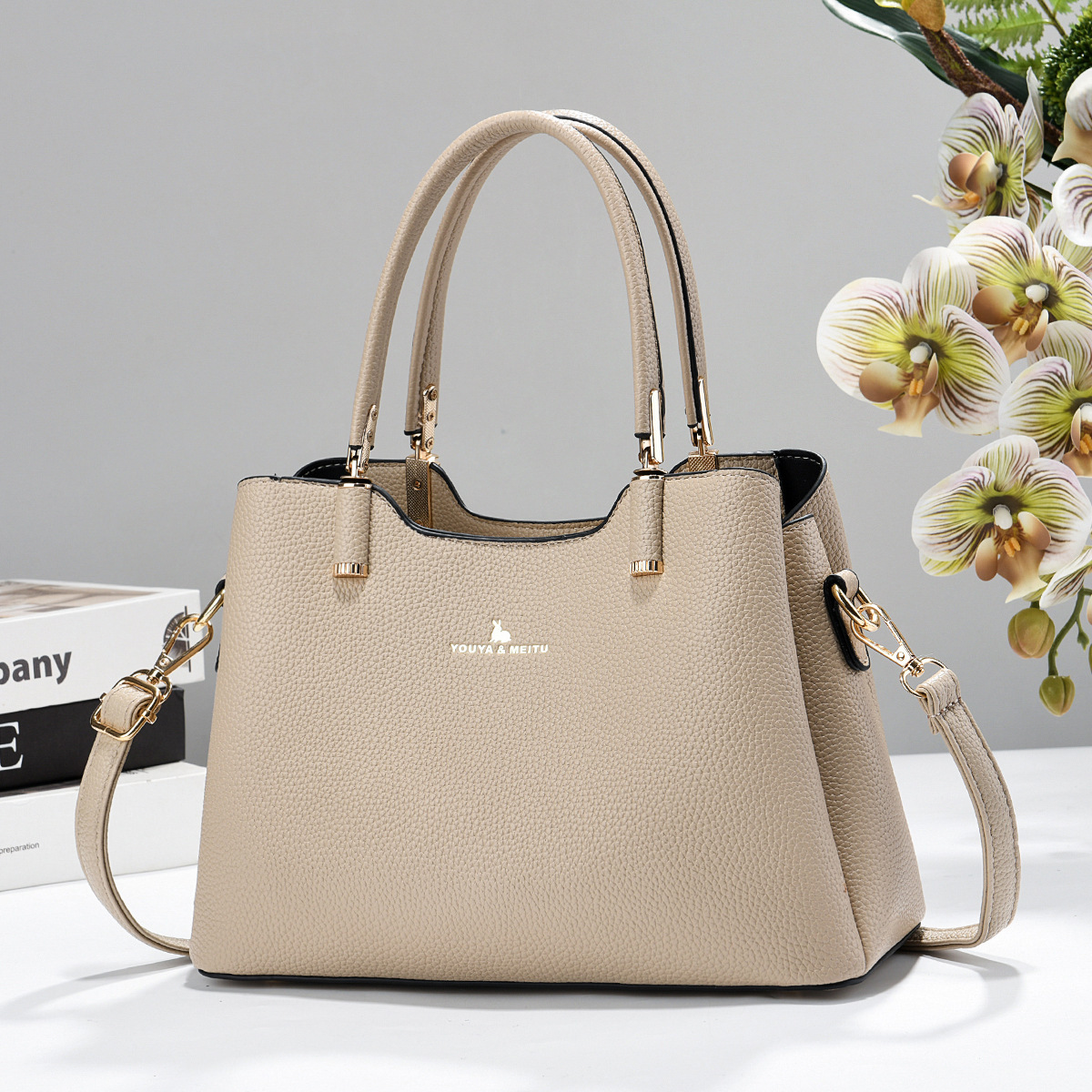 2026 nuevo temperamento versátil bolso de mano de gran capacidad de viaje mochila de hombro bolso de madres de mediana edad al por mayor transfronterizo