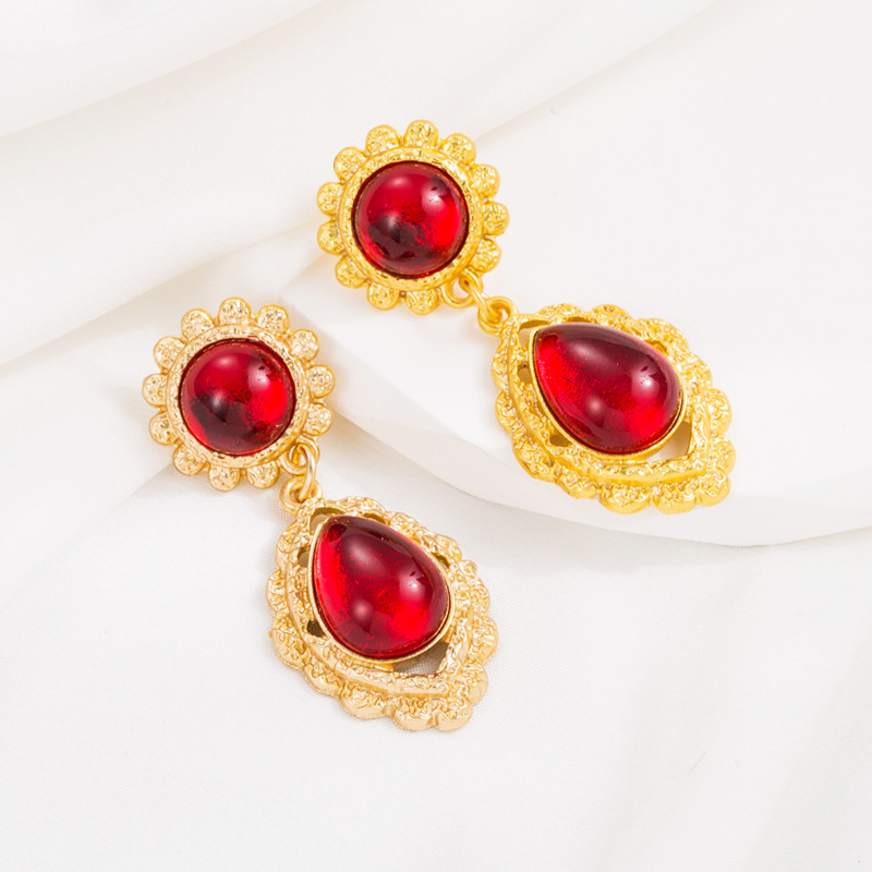 Retro Water Droplets Alloy Resin Inlay Artificial Pearls Womenu0027S Drop Earrings 1 Pair