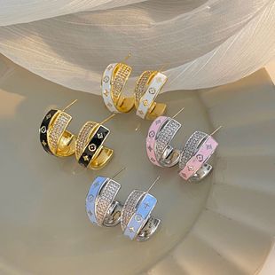 �¿�r�и߼��OӋ���p���ϻ�CȦ΢肎׺γ��W�|��ŮС�����ͳ���