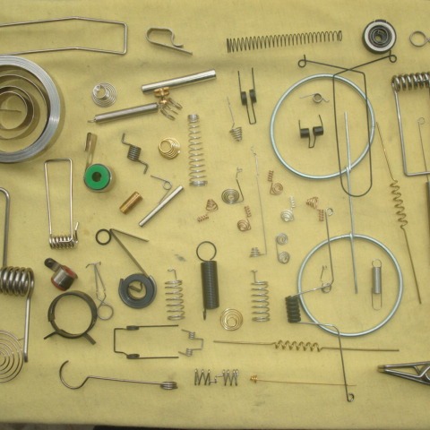 厂家生产加工高强度耐高温耐腐蚀抗疲劳不吸磁电饭煲用其他弹簧