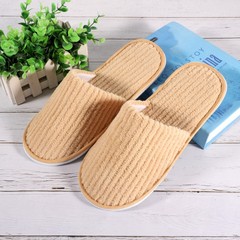 Manufacturer supplies disposable coral velvet slippers for hotels, B&Bs, inns, travel, home hospitality, thickened wholesale