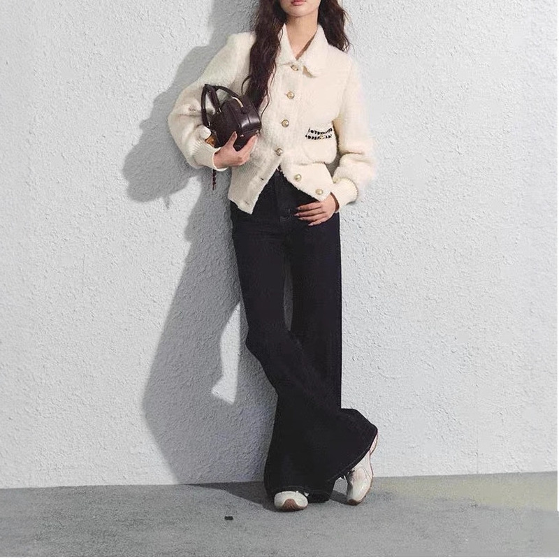 White Waist-Cinching Chanel-Style Jacket for Women, Very Stylish Early Autumn Short Jacket