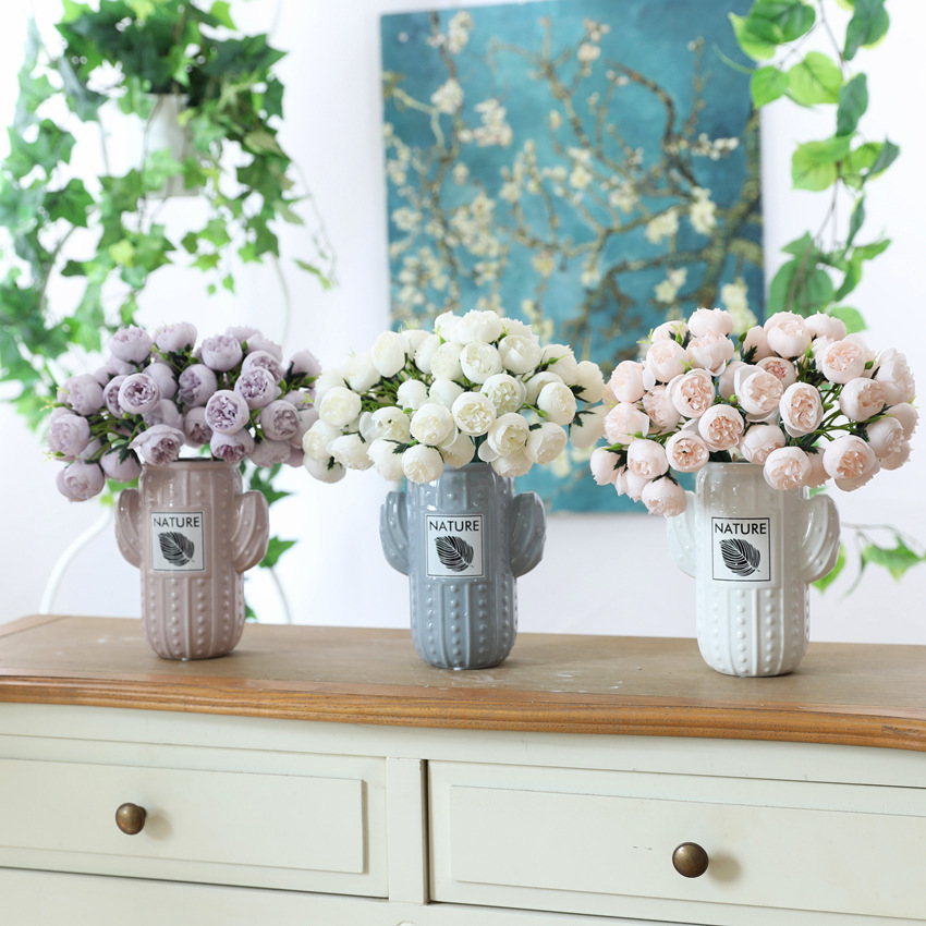 27 tea rose lafite bouquet