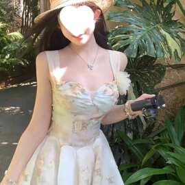 夏日新款超仙美少女芭蕾风不规则玫瑰花设计漂亮短裙连衣裙女